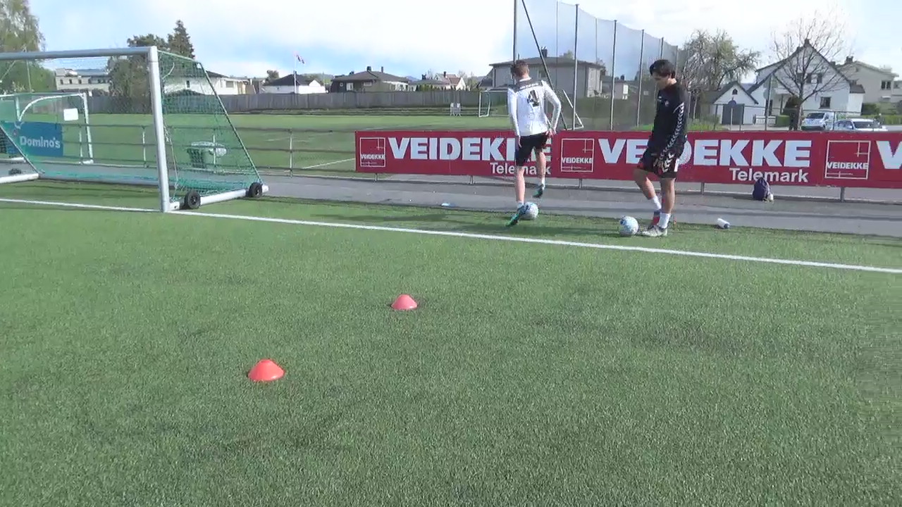 2 Føring utside venstre.MP4